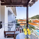 Ionia Hotell 2*