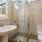 Ionia Hotell 2*