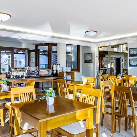 Ionia Hotel